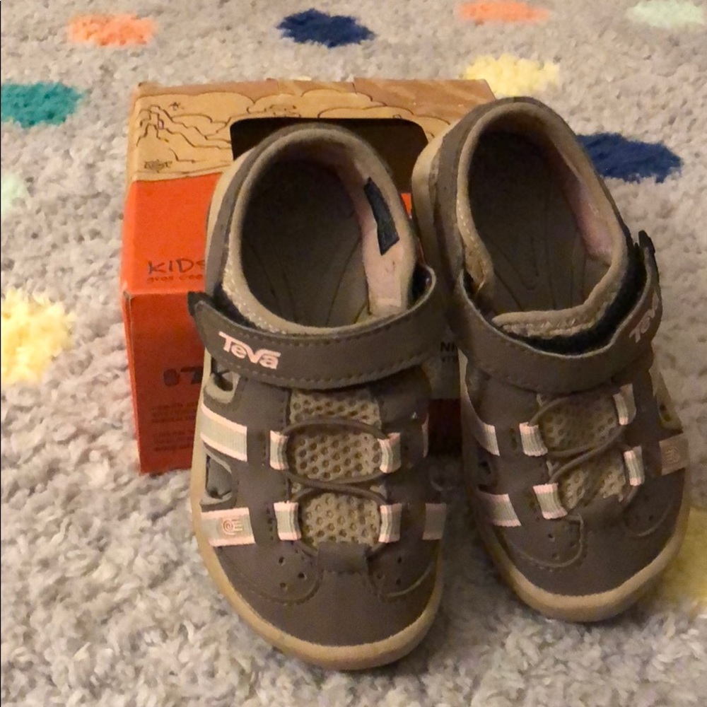 Teva Omnium I’s Girl Toddler 7